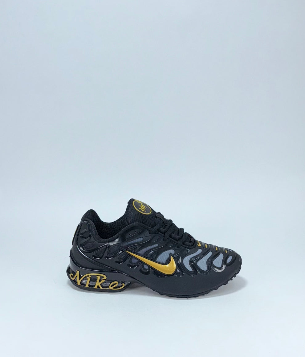 NK® Air Max Plus TN "Black / Gold"