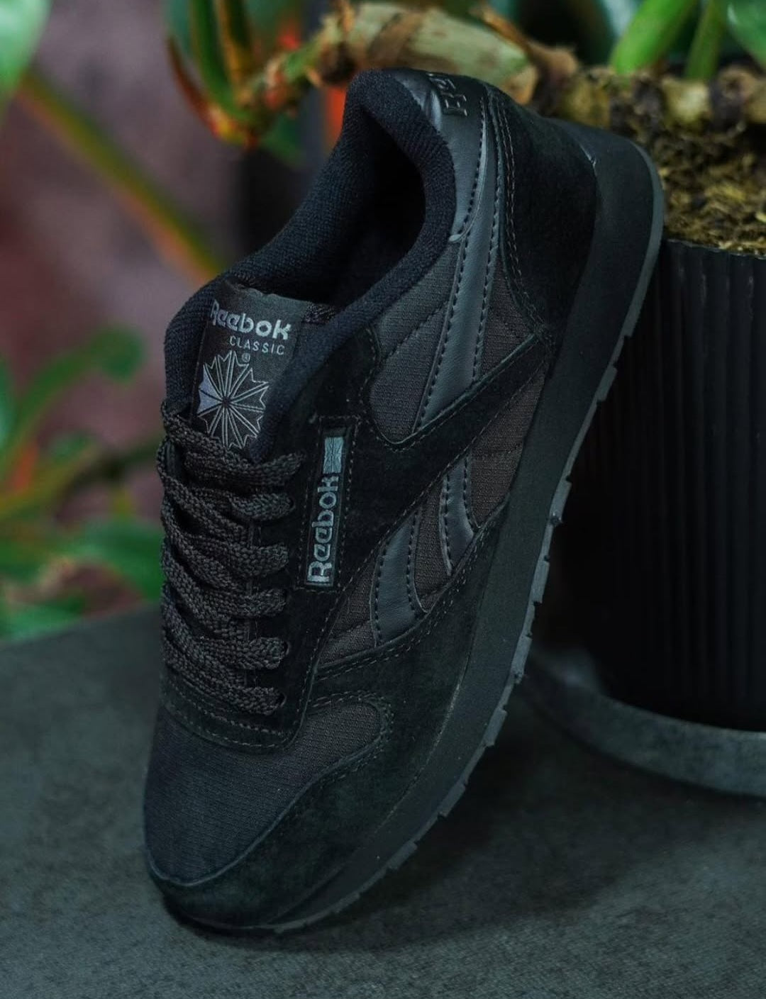 RBK® Classic Leather "Triple Black"