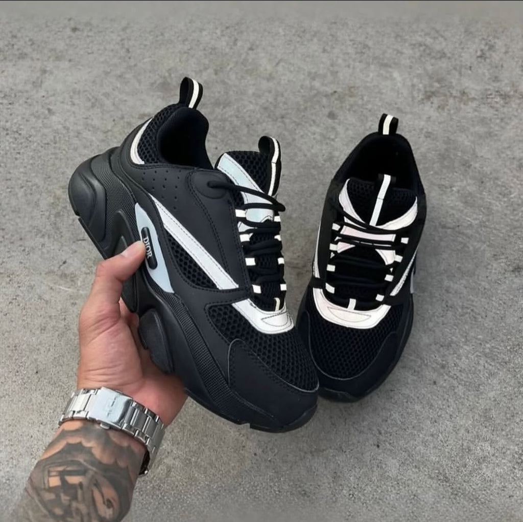 DR® B22 Sneaker "Black / White"