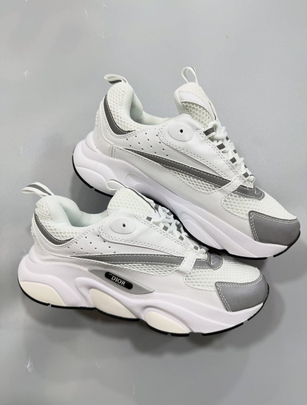DR® B22 Sneaker "White / Grey"