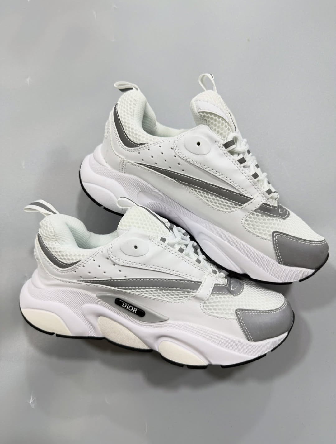 DR® B22 Sneaker "White / Grey"