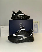 DR® B22 Sneaker "Black / White"