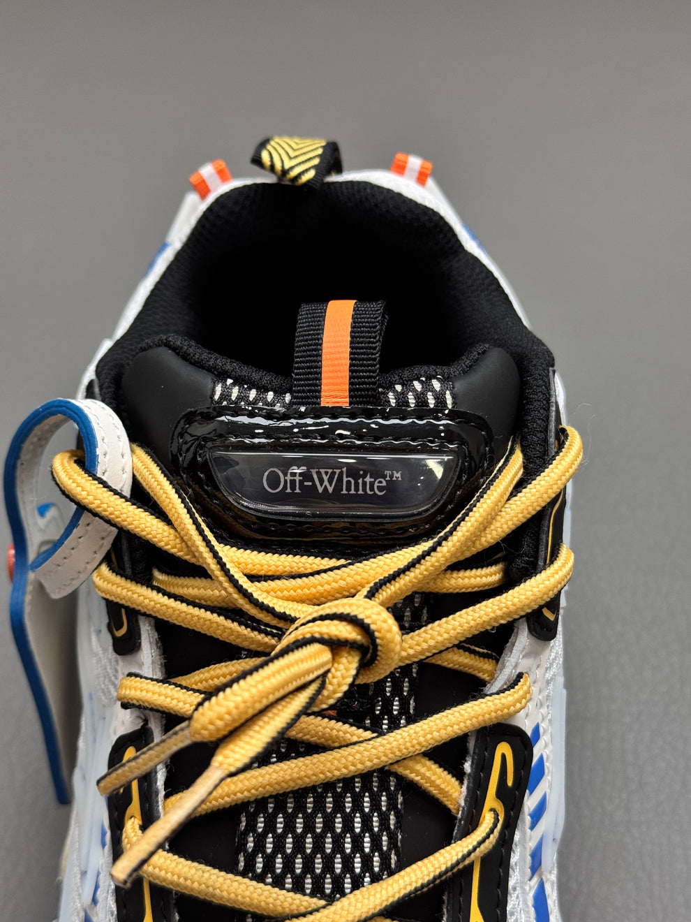 OW® ODSY-1000 White/Blue