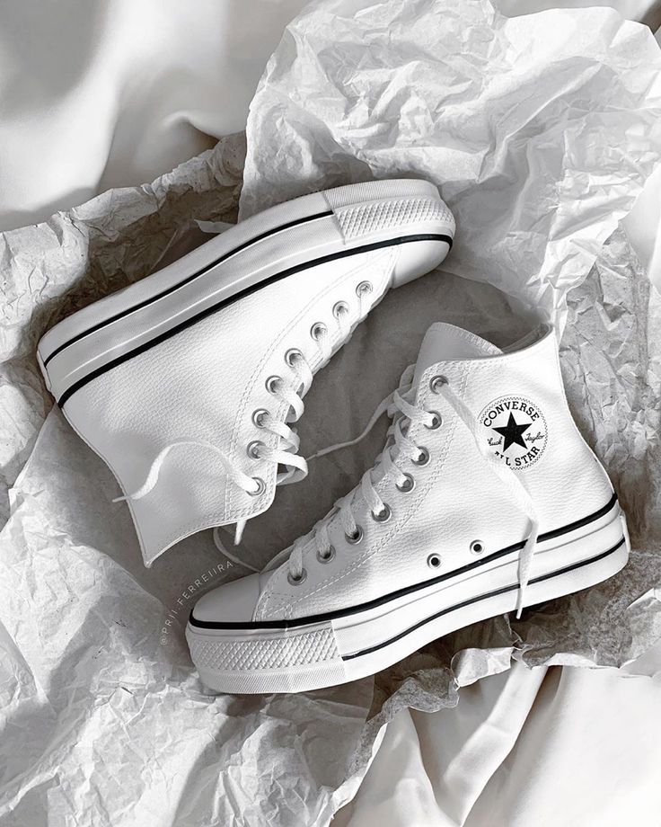 CNVRS® Chuck Taylor All Star High "White"