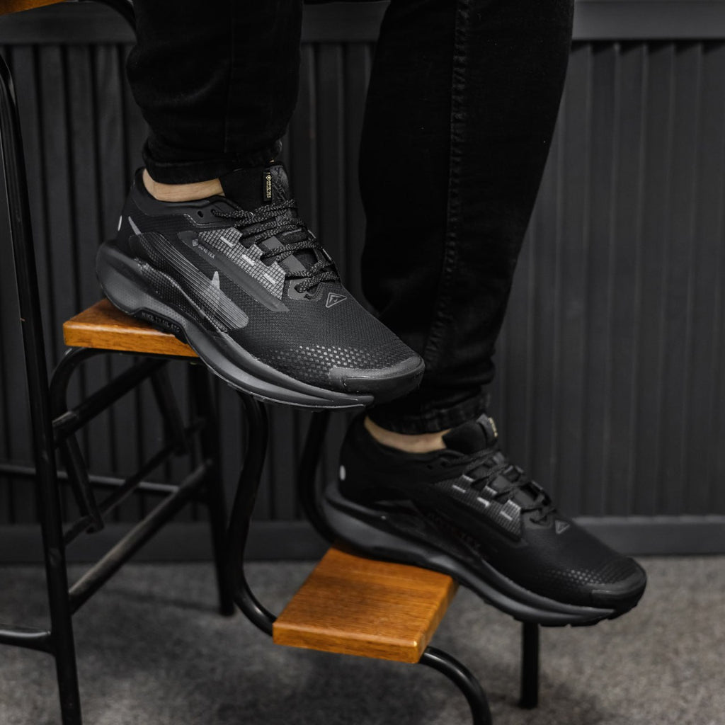 NK® Pegasus Trail 5 GTX "Black"