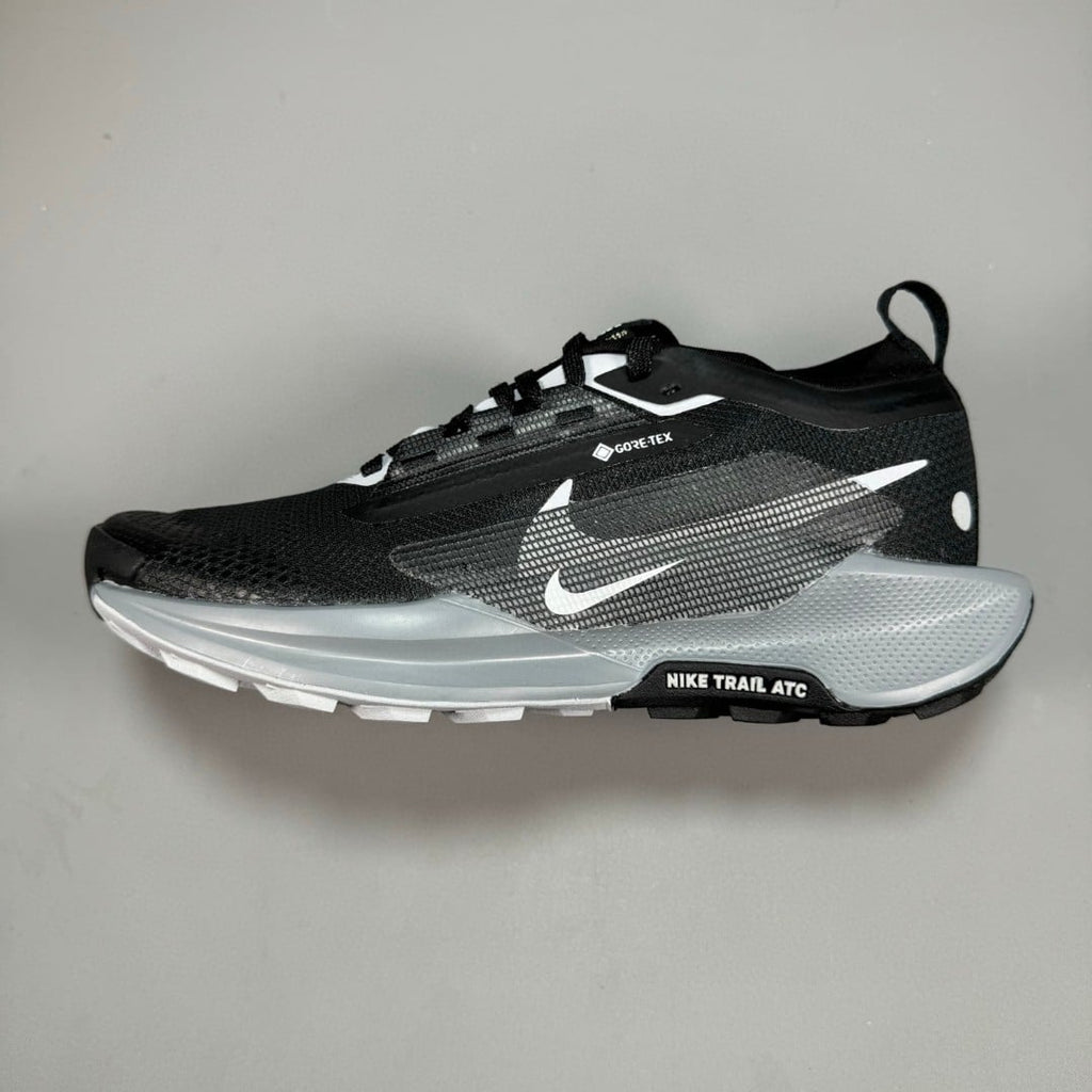 NK® Pegasus Trail 5 GTX "Black / Wolf Grey"