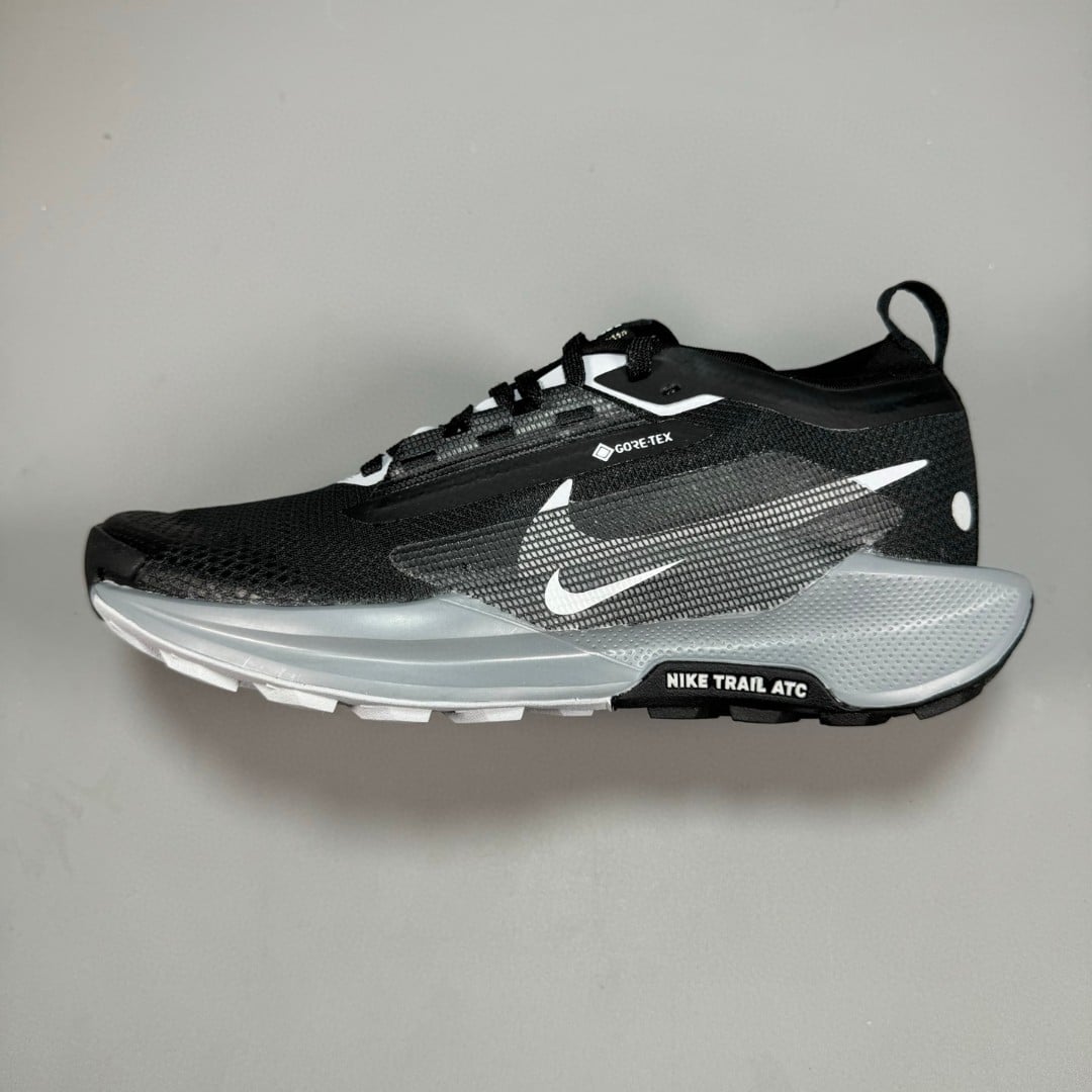 NK® Pegasus Trail 5 GTX "Black / Wolf Grey"